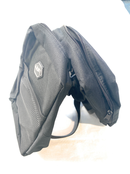 Satteltasche schwarz